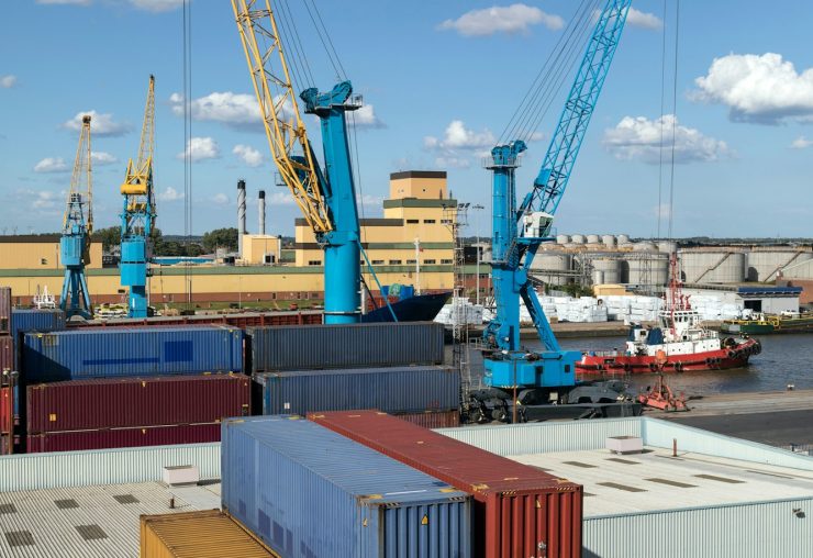 Logistics - Shipping - Cargo